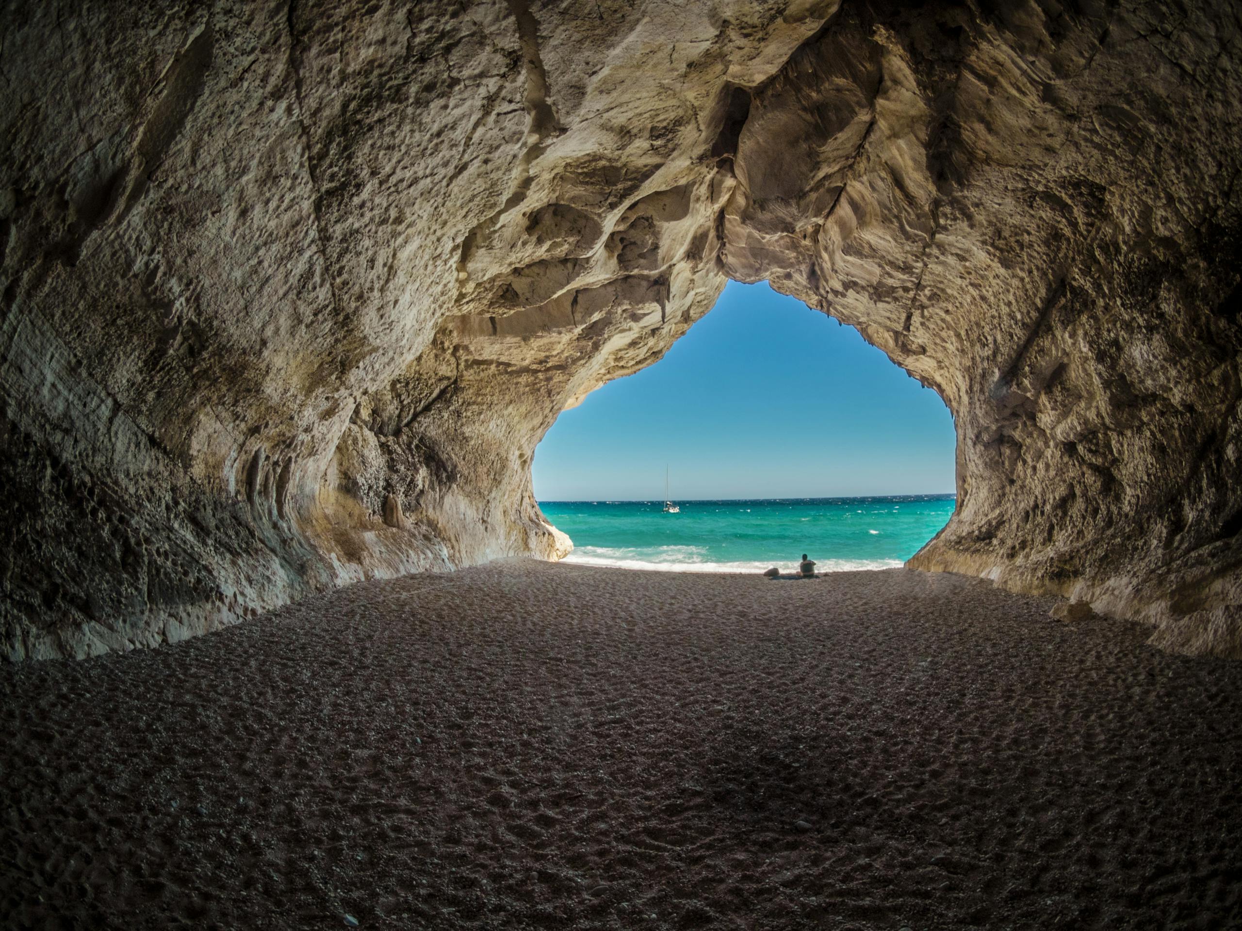 16 Hidden Beaches You’ve Never Heard Of