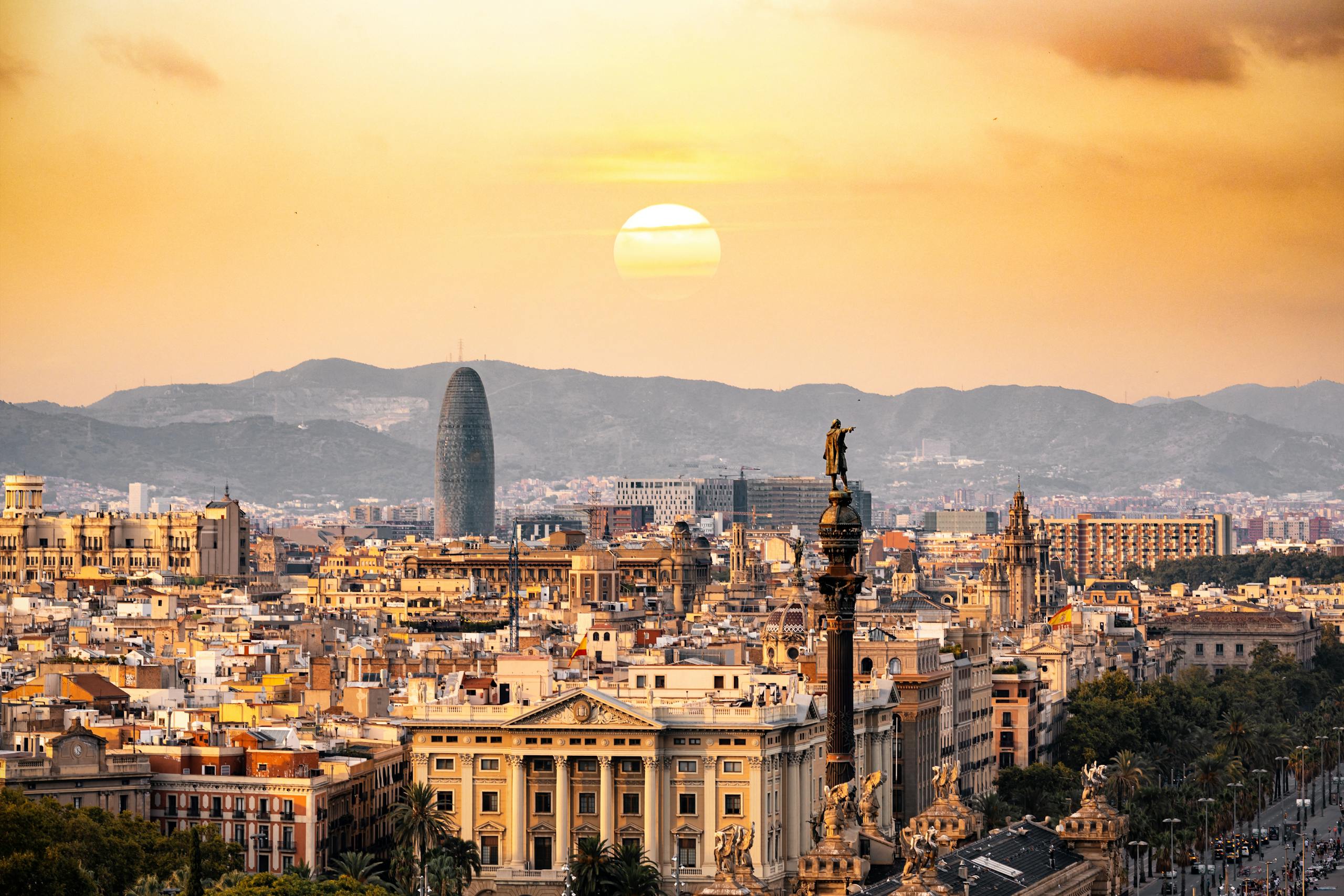 12 Mistakes to Avoid When Visiting Barcelona: A Pro Traveler’s Guide