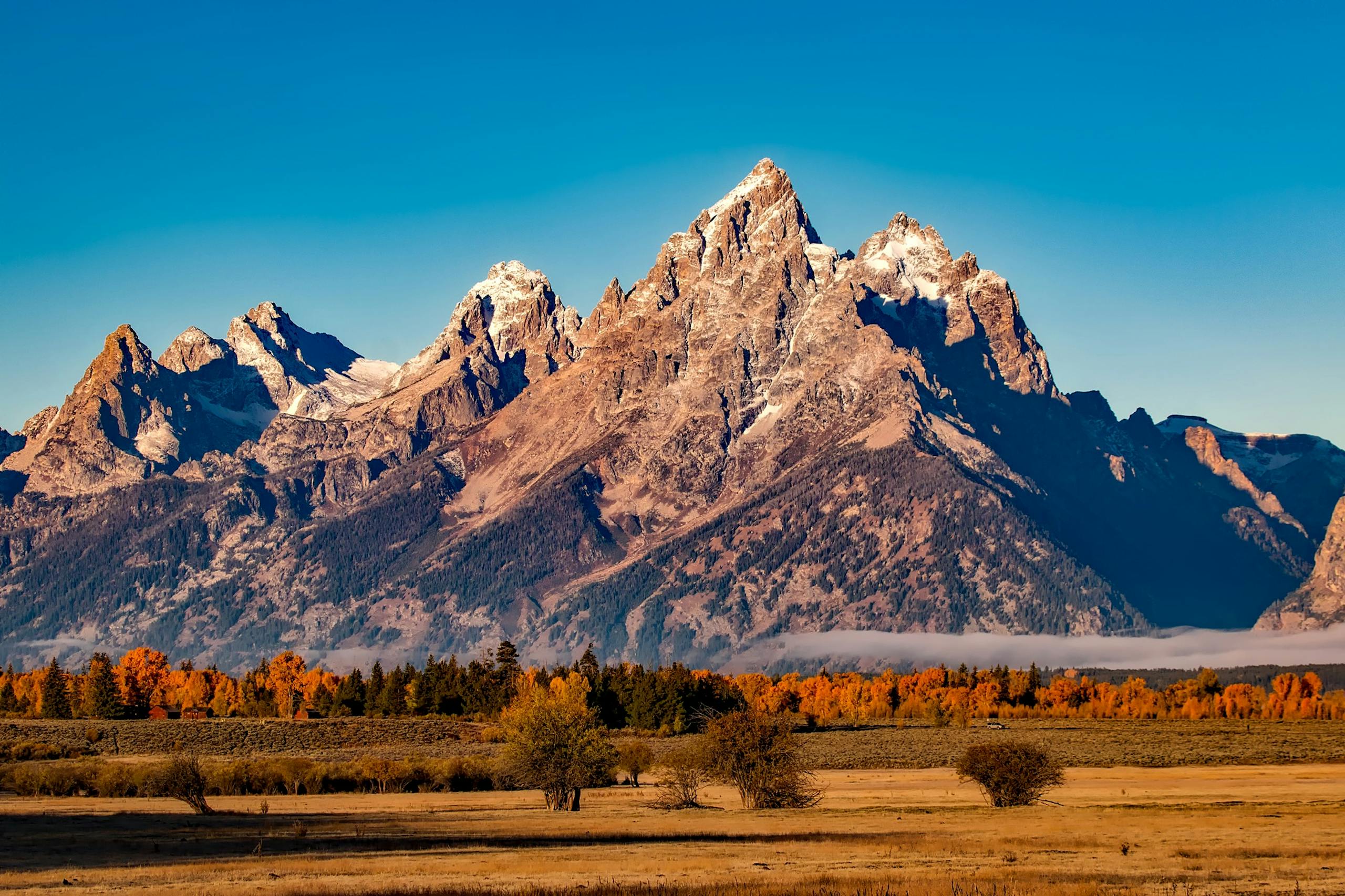 20 Eye Catching Locations To See When Traveling Through Wyoming