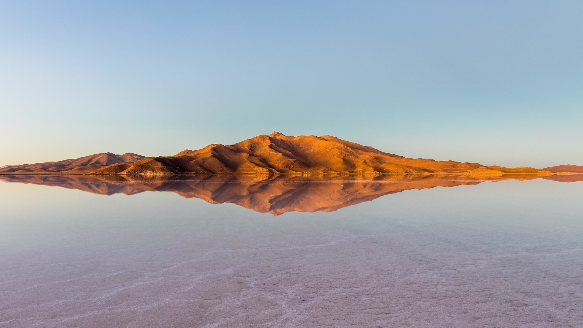 11 Otherworldly Places That Are Actually On Earth