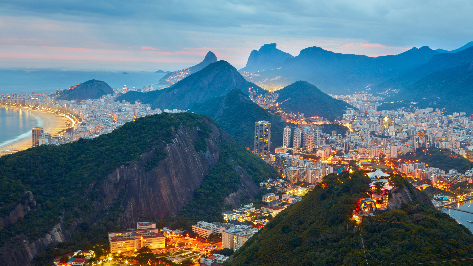 Stunning Views of The Coasts: 10 Coastal Cities You Need To Visit