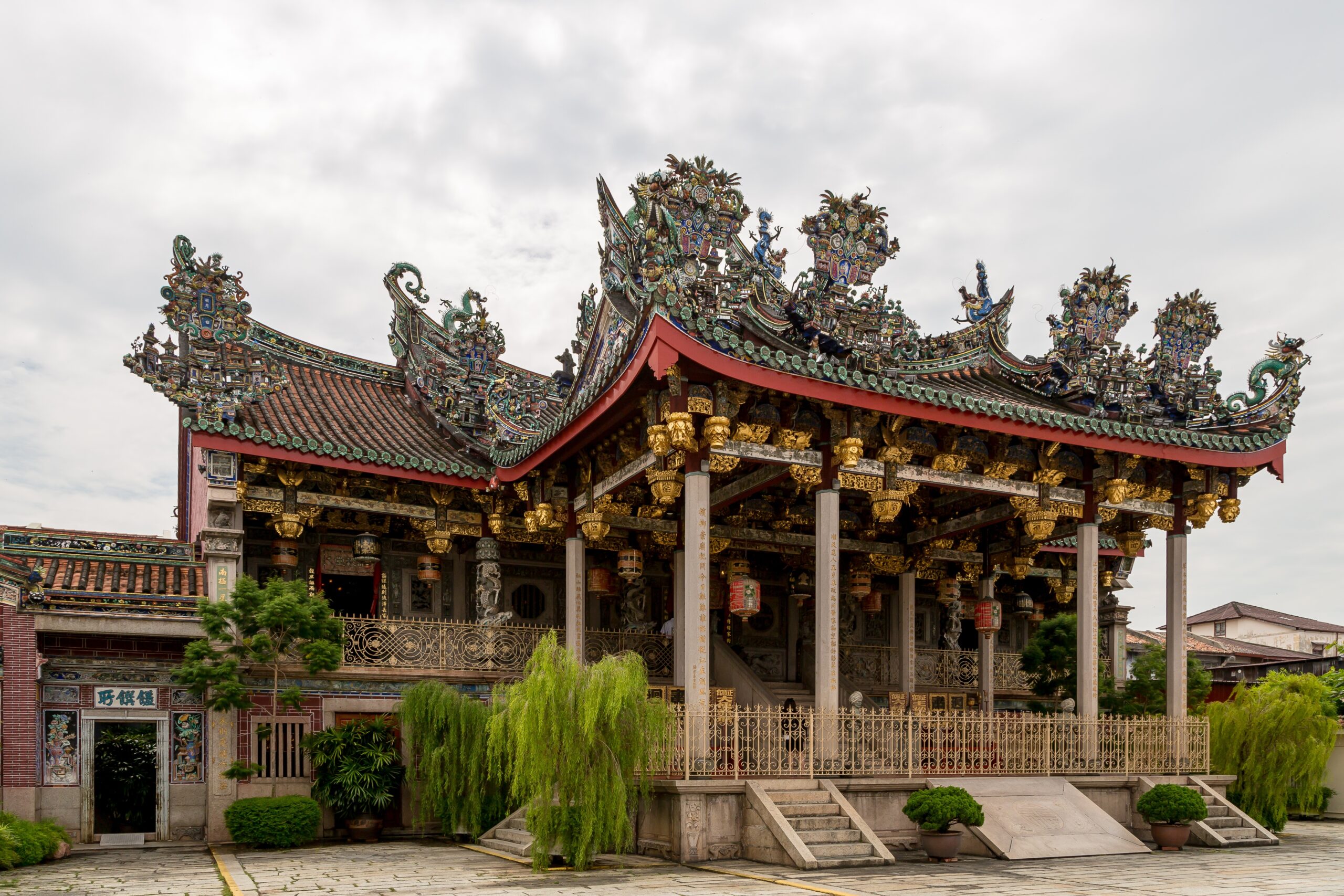 Penang, Malaysia: Leong San Tong Khoo Kongsi Clanhouse.