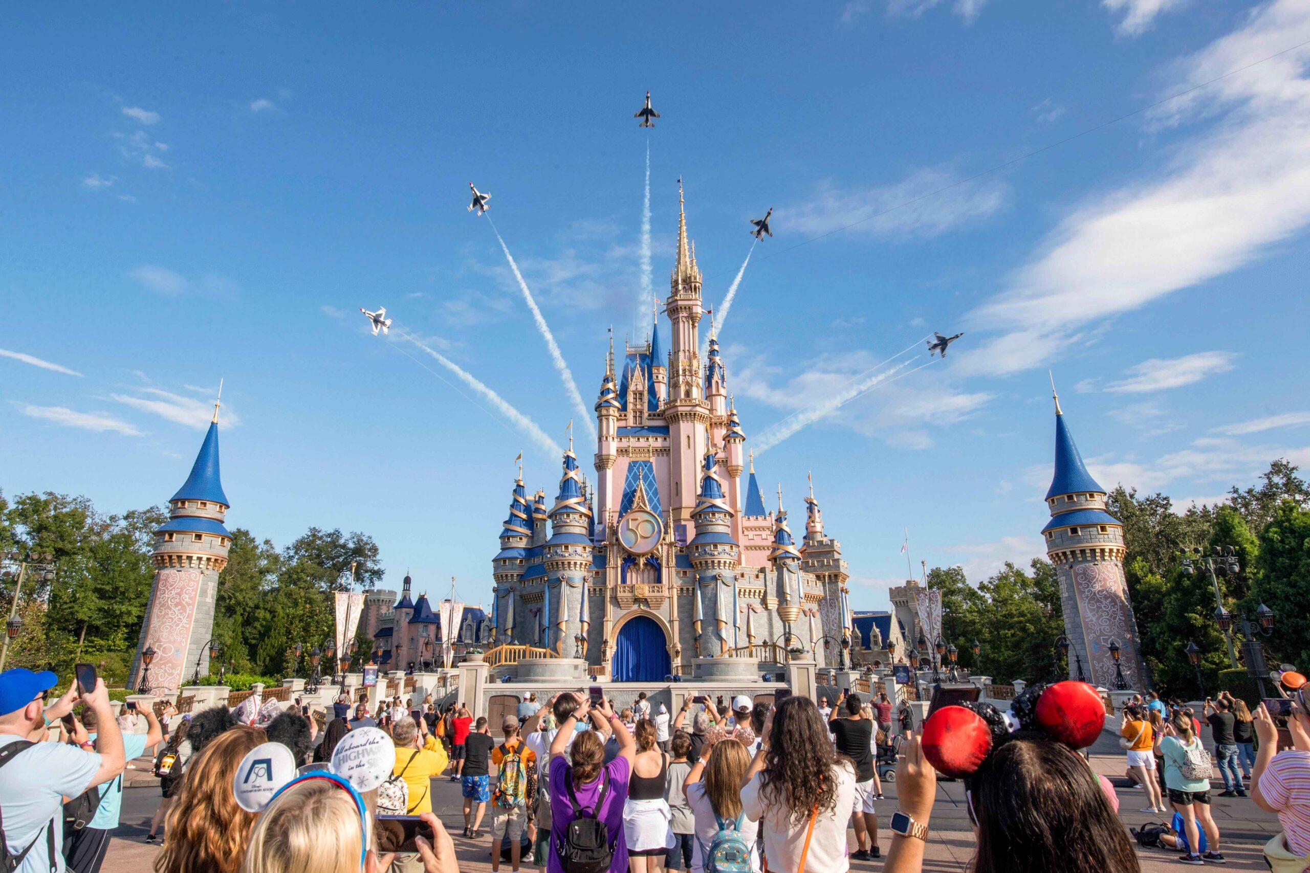 The U.S. Air Force Air Demonstration Squadron, the Thunderbirds, fly over Cinderella’s Castle in the Magic Kingdom Park, Walt Disney World Resort, in Orlando, Fla., Oct. 27, 2022. The flyover celebrated theme park’s 50th anniversary, the Air Force’s 75th, and kicked off Disney’s celebration of National Veterans and Military Families month. (U.S. Air Force photo by Senior Airman Dakota C. LeGrand)