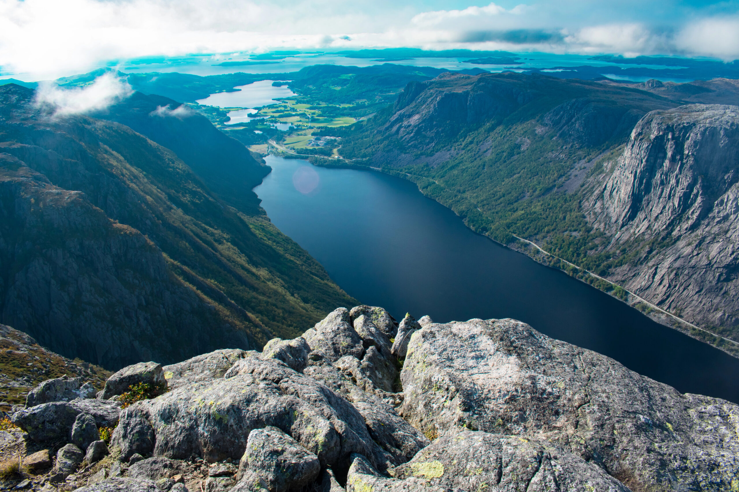 The Backpacker’s Bucket List: 20 Classic Routes for Budget Travelers