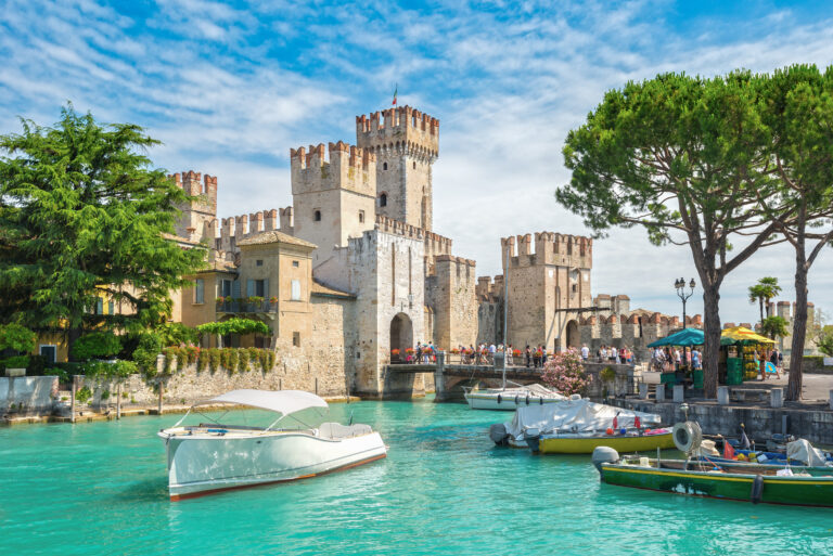 50 Hidden Gems Around the World That Most Tourists Miss