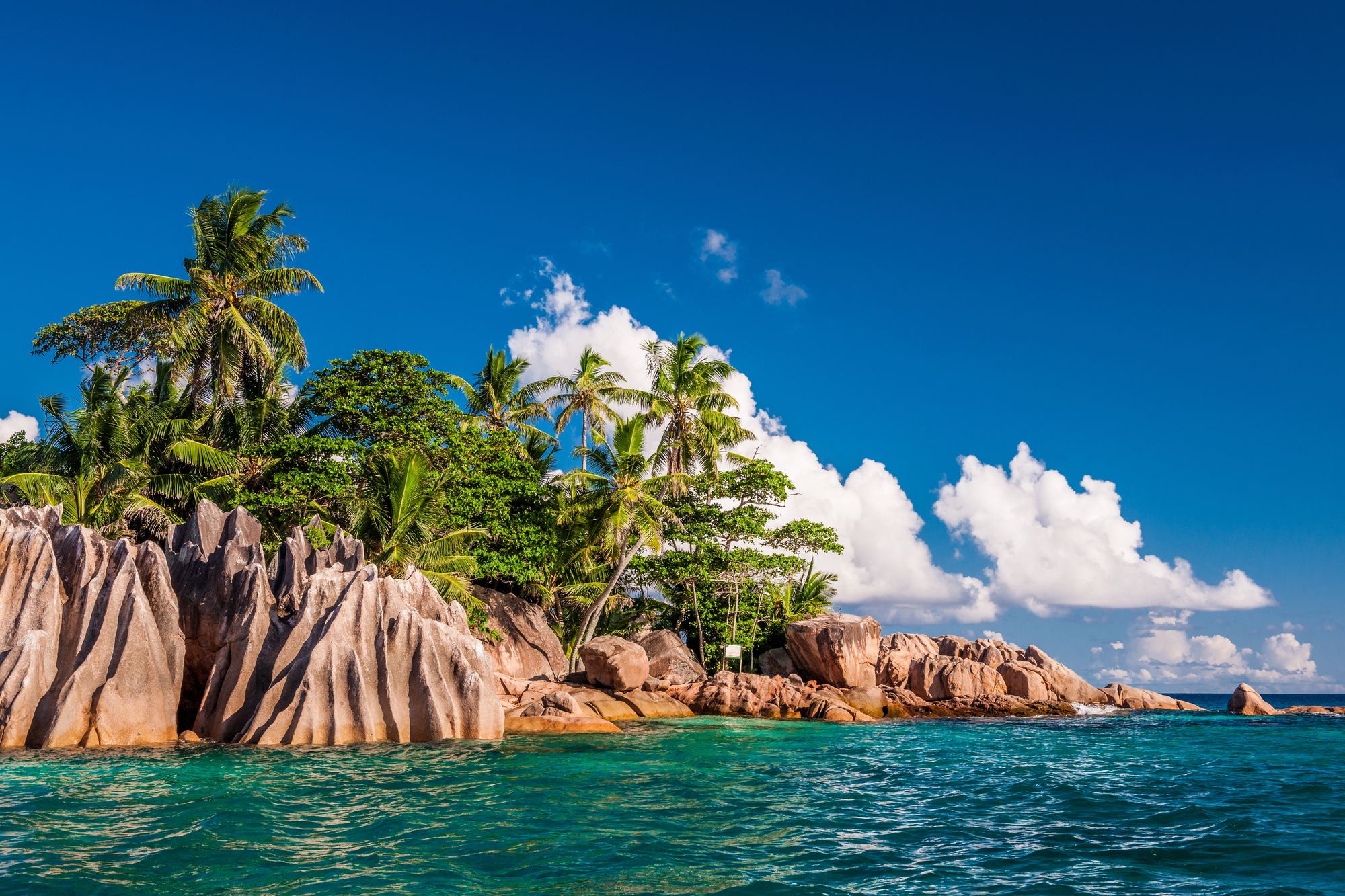 20 Scenic Destinations Best Explored by Water