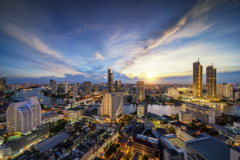 Cities With the Most Striking Contrasts of Old and New