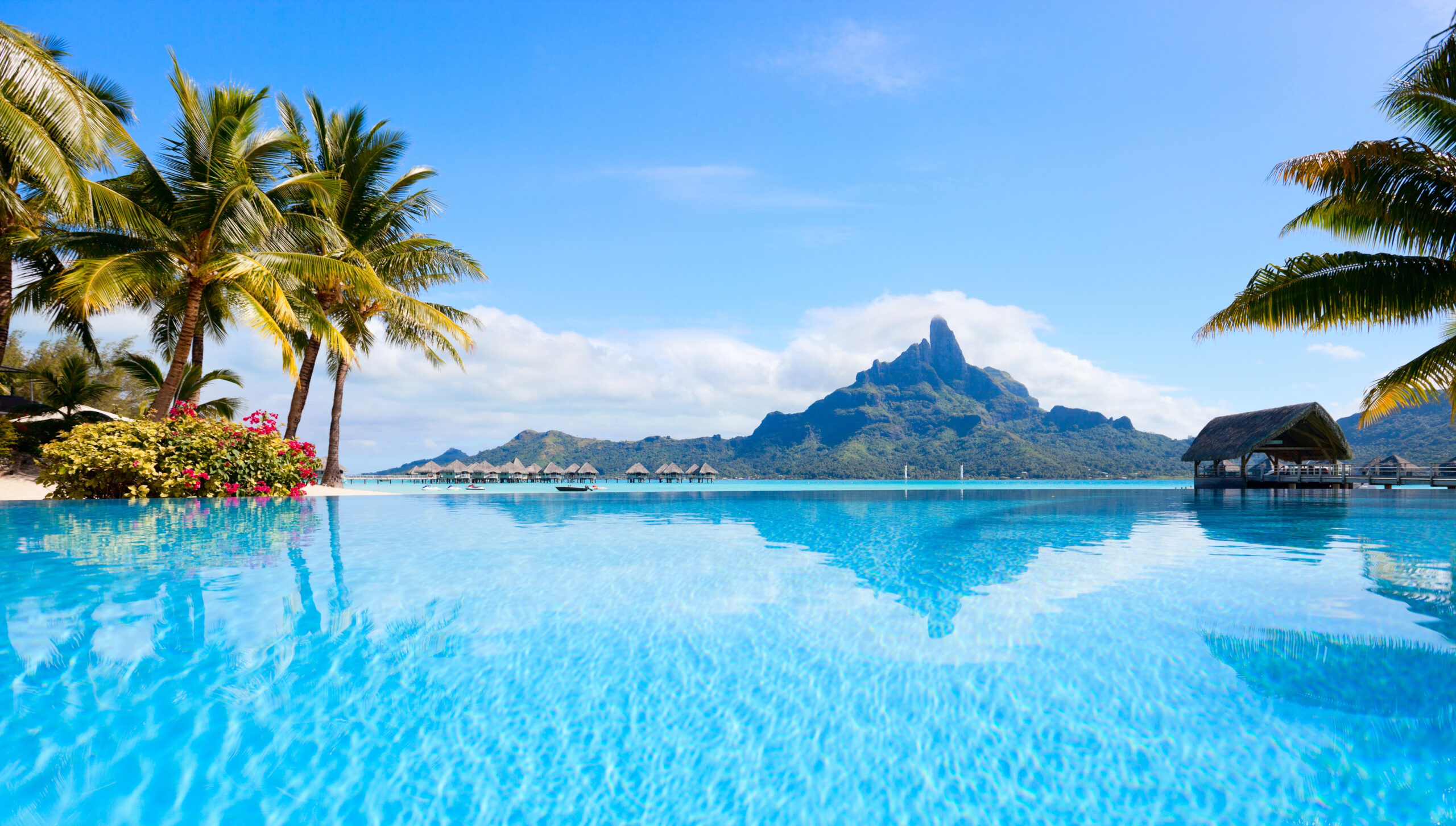 15 Island Hopping Adventures in French Polynesia