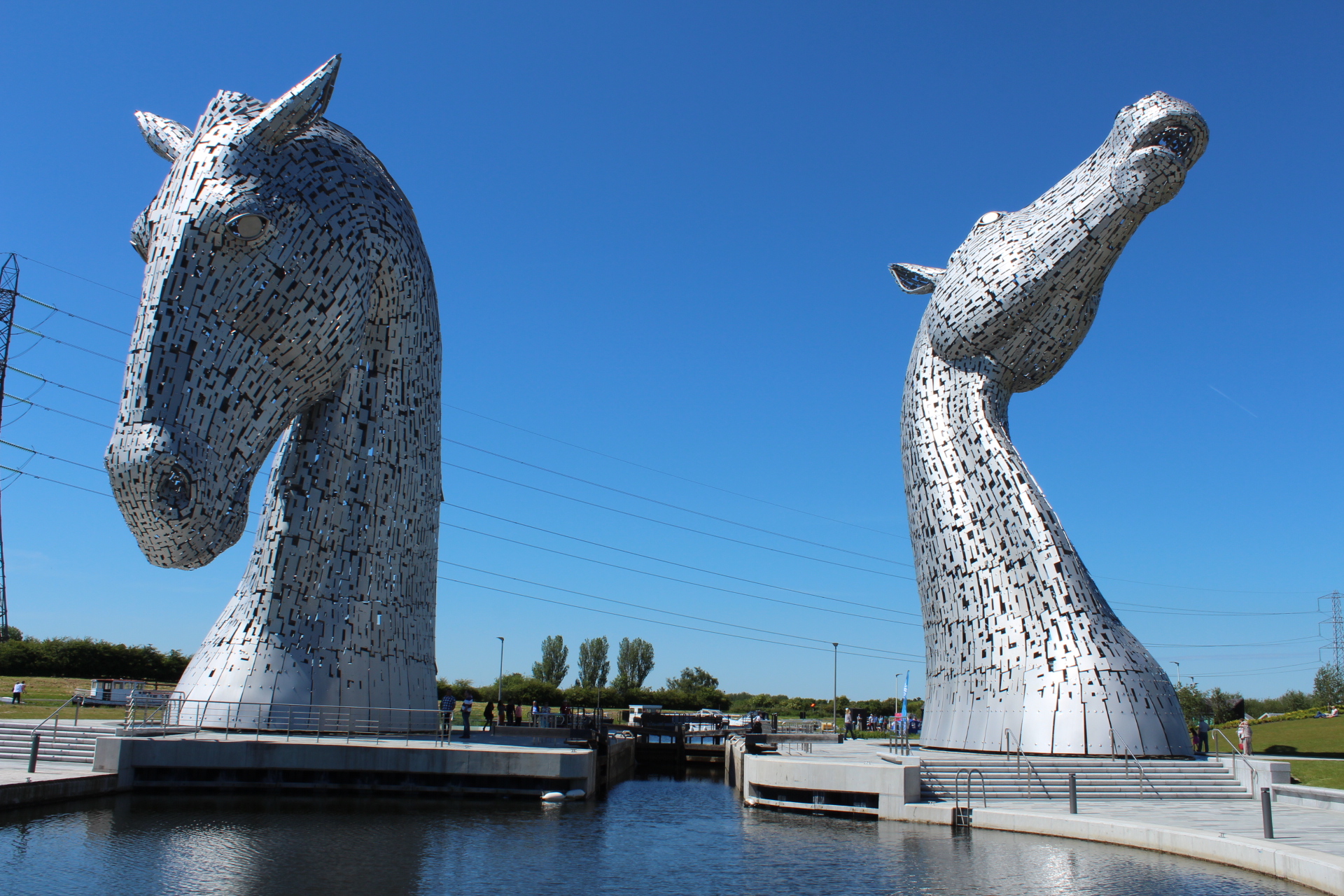 The 20 Most Iconic Statues Around The World: Not Found in a Capital City