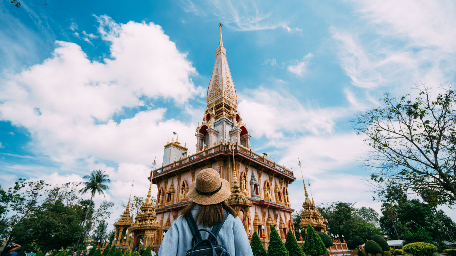 22 Breathtaking Places That Aren’t as Safe as They Seem