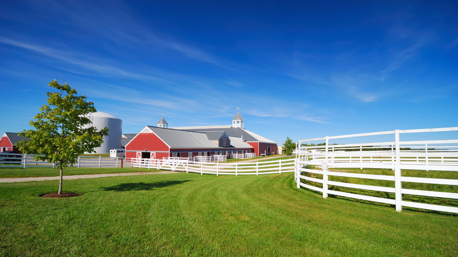 Embracing Americas Roots: Exploring The Vast Farmlands