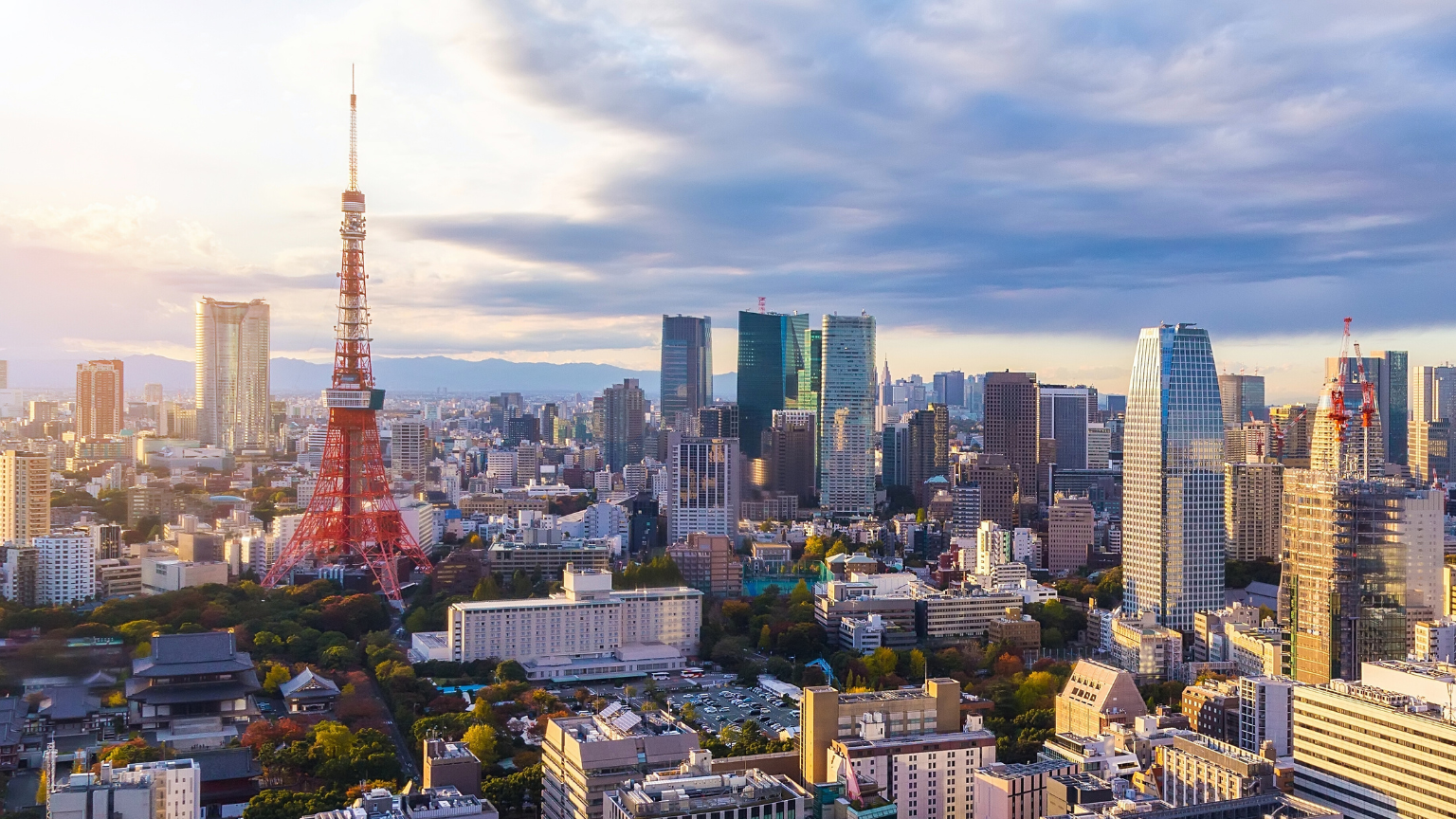 20 Destinations With the Rudest Locals (According to Reviews)