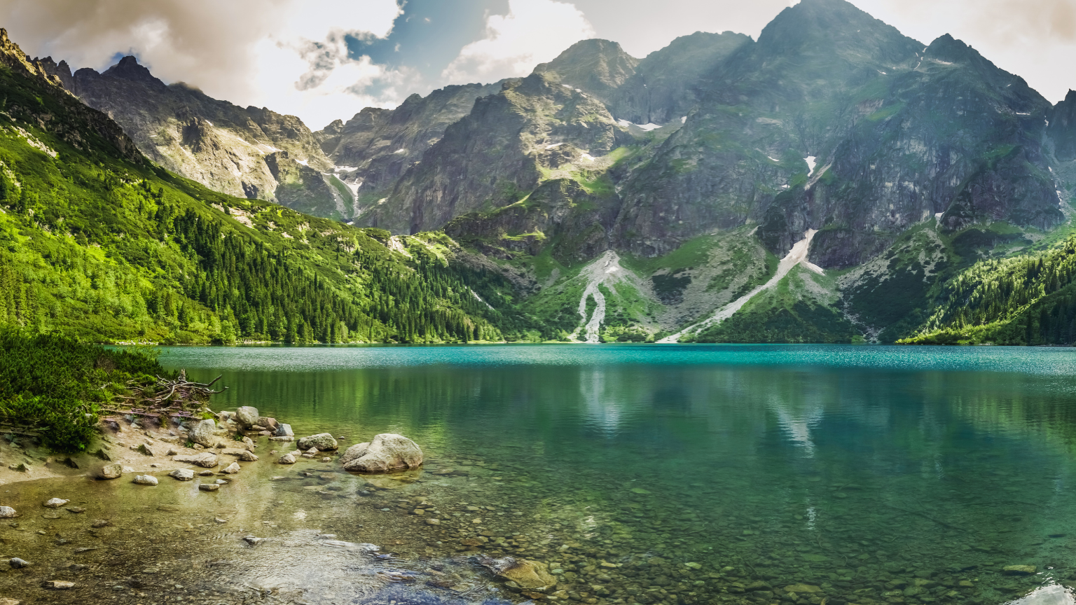 15 Majestic Mountain Destinations Every Scenery Lover Should Visit