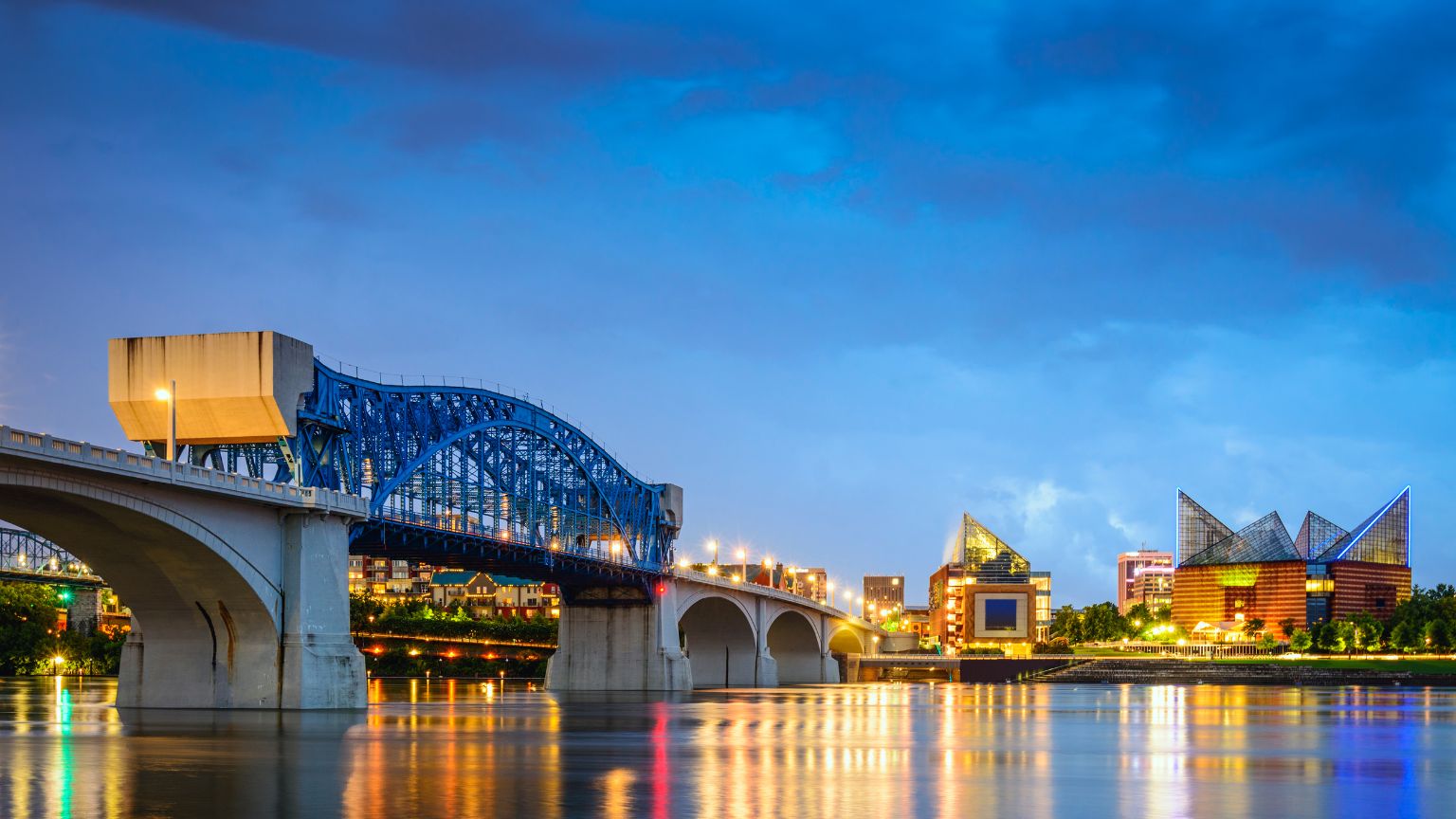 bridge water buildings Chattanooga