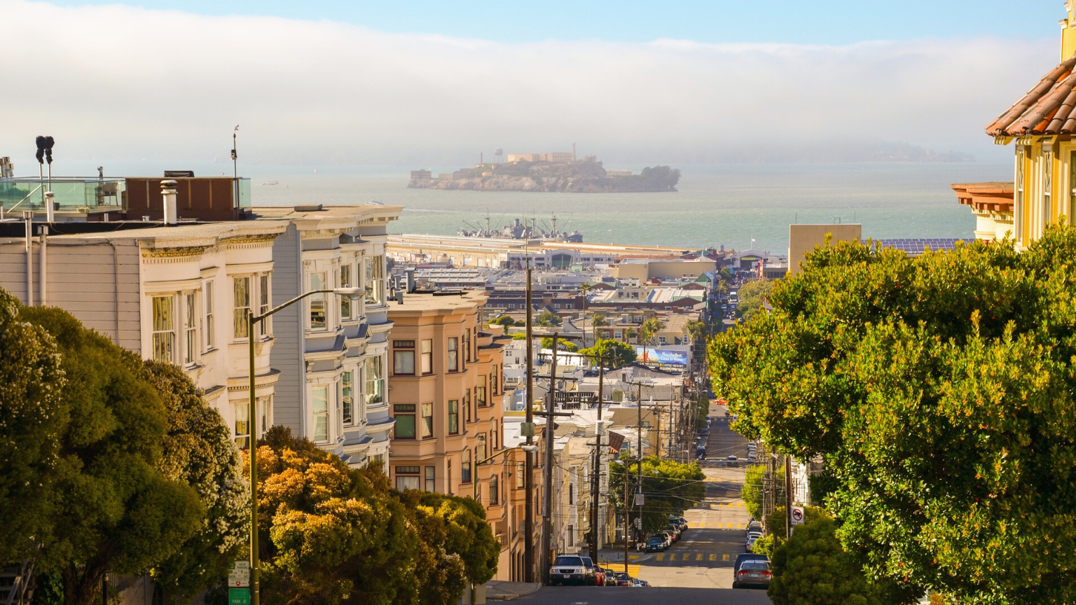 10 U.S. Towns Locals Are Leaving—and 10 Tourists Are Flocking To