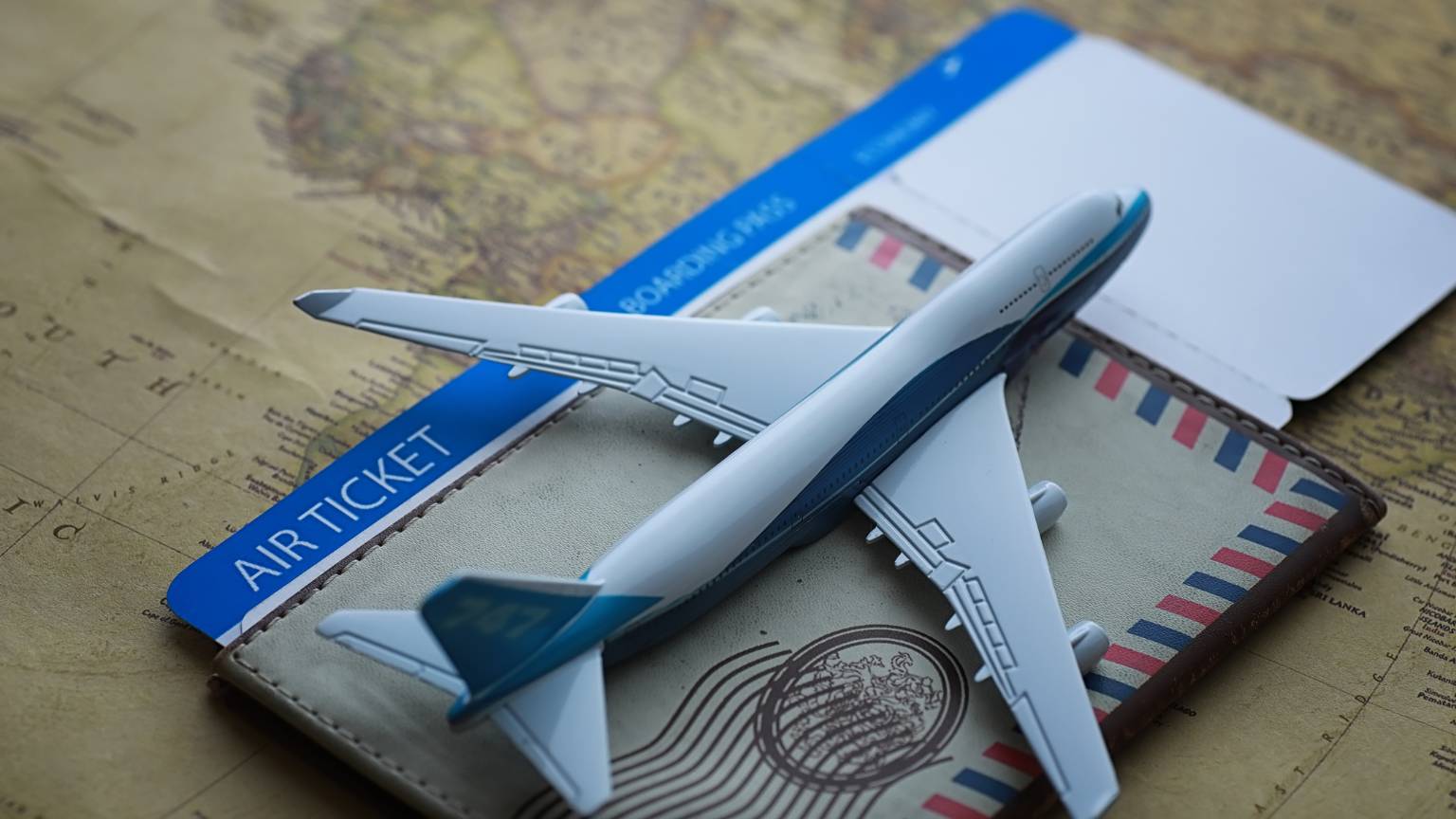 Immigration Clampdown in the United States Sparks Airline Concern Over Bookings