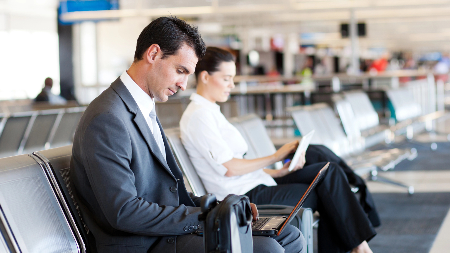 Some U.S. Airports Are Ending Free Wi-Fi for Travelers: Here's Where And Why