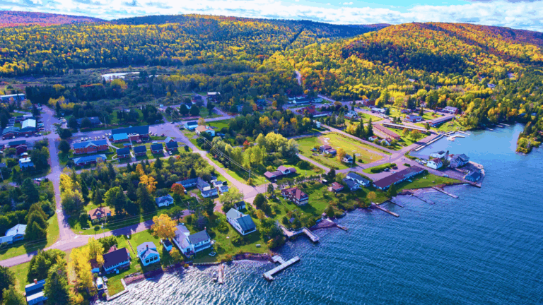 15 Best Small Towns to Hunt for a Cheap Old House