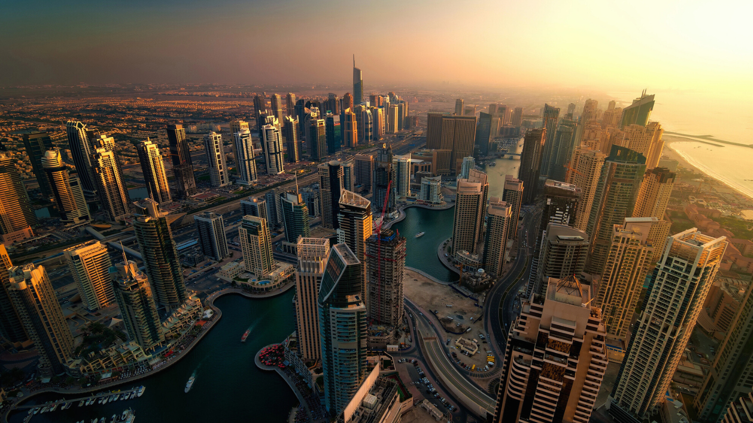 10 Most Expensive Vacation Spots in the World (and 10 Budget-Friendly Alternatives)