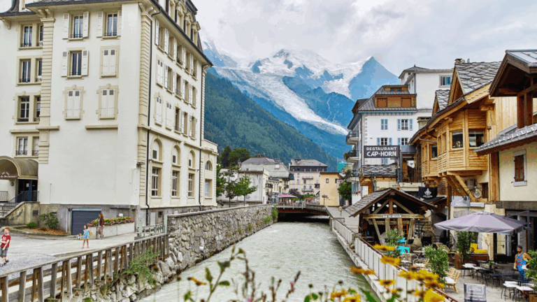 Peaks and Pastries: 15 Mountain Towns with Great Bakeries