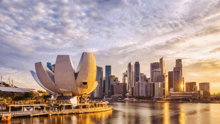 10 Countries Recommended by Experts for Solo Travel