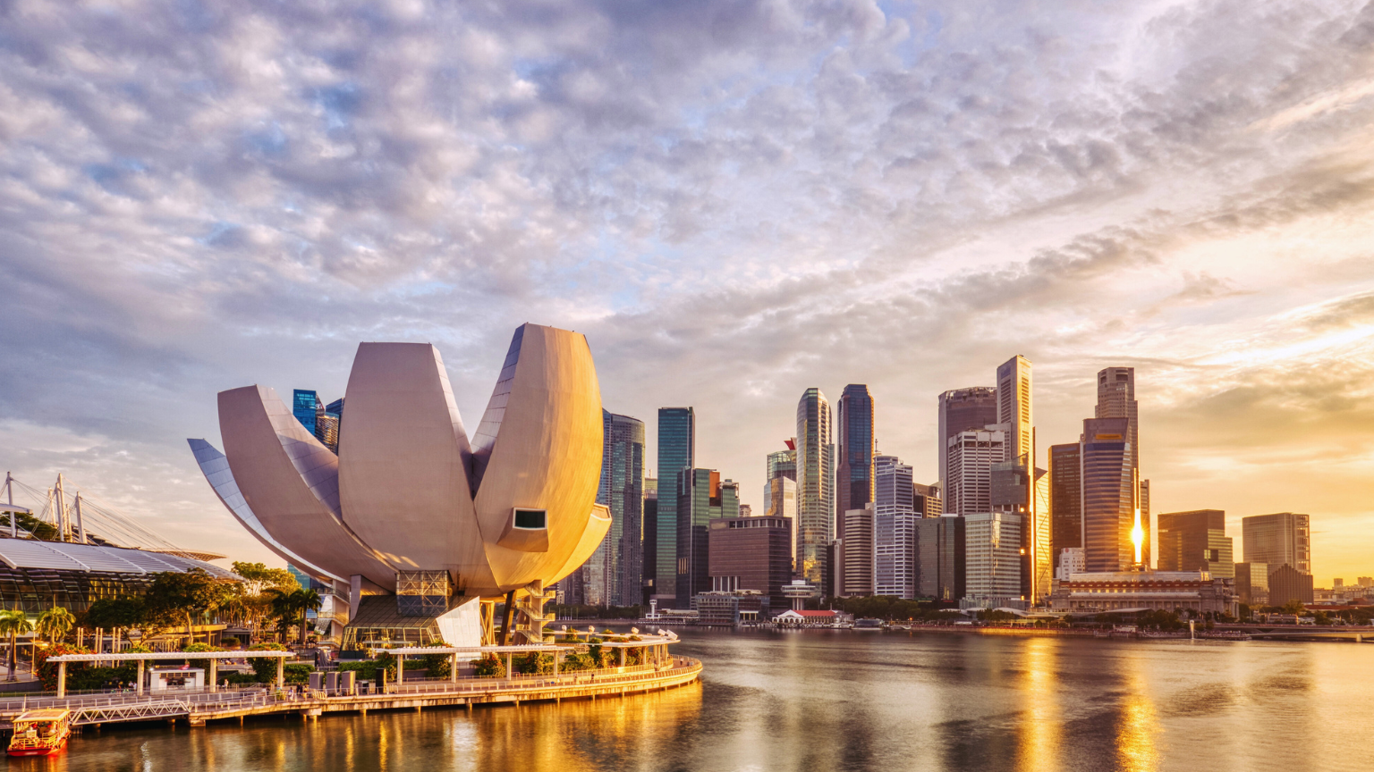 10 Countries Recommended by Experts for Solo Travel