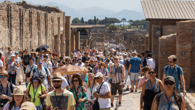 14 Tourist Traps I’ll Never Repeat and How to See the Best Bits