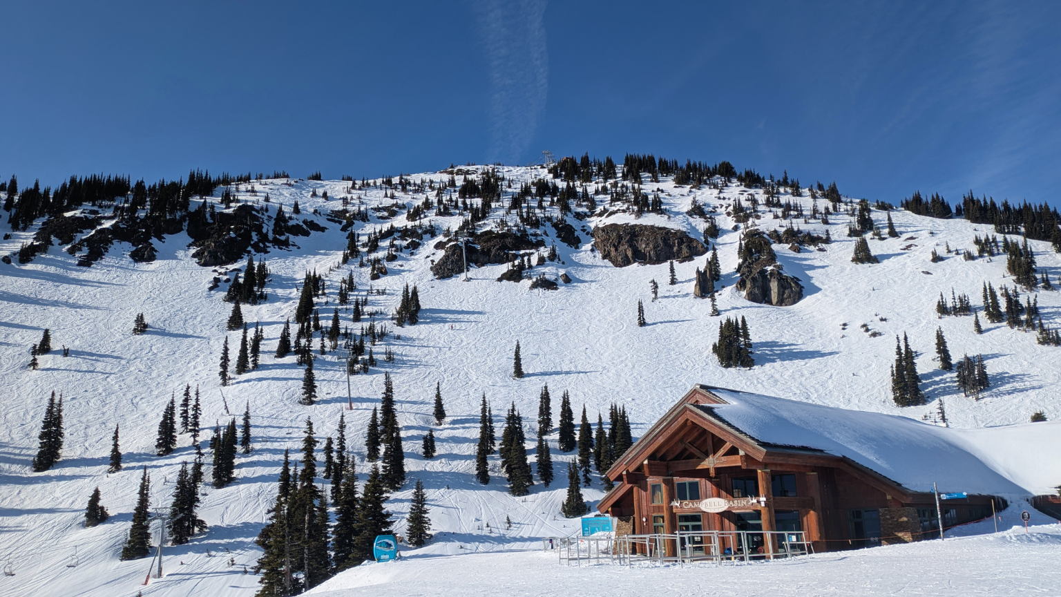 15 Most Affordable U.S. Ski Gateways for Winter Weekends