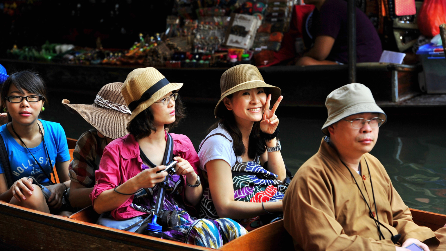 13 Reasons Asian Travelers Are Skipping the U.S. This Year and What it Means