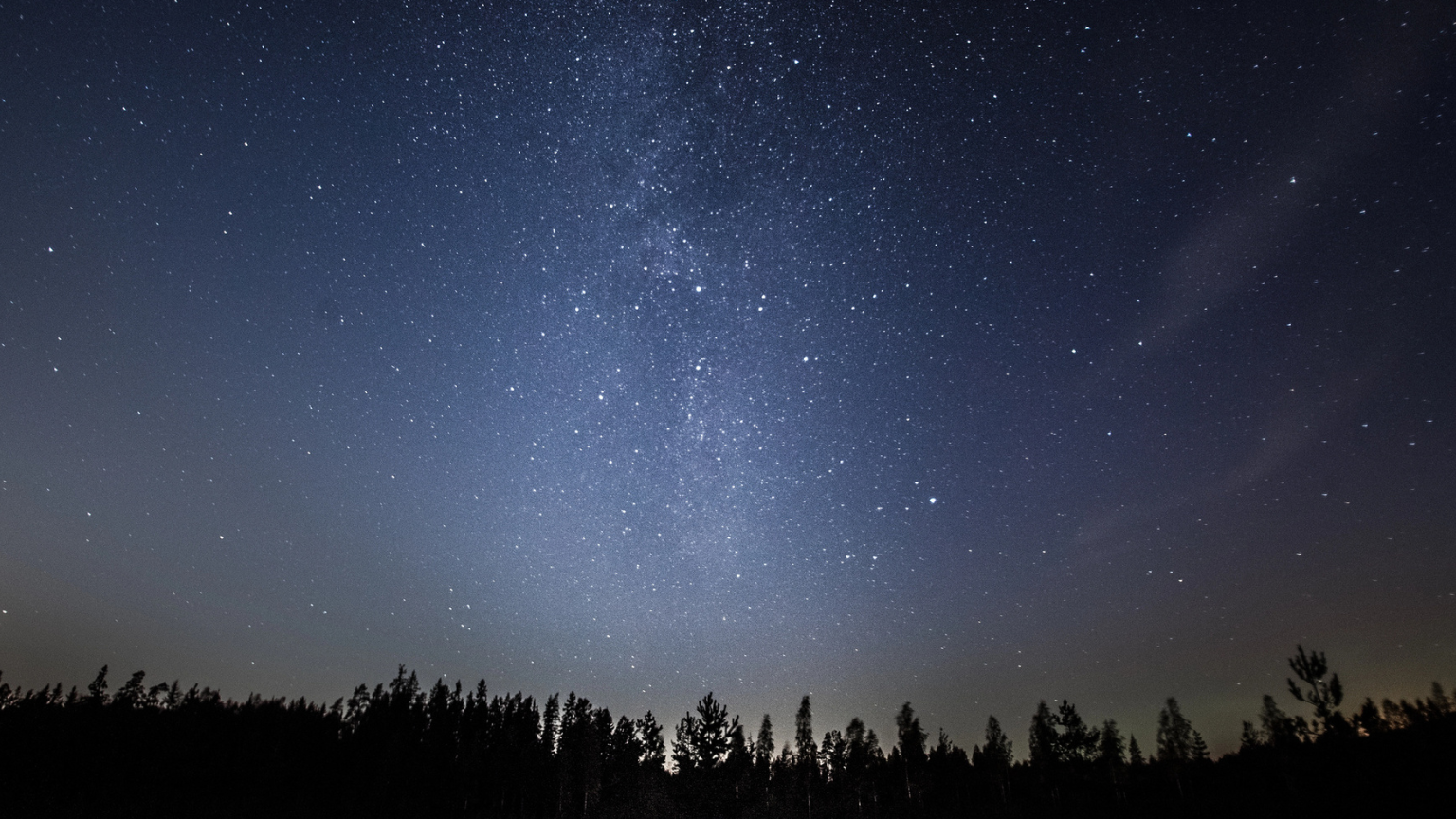 13 Dark-Sky Reserves for Stargazing Weekends (No Telescope Needed)