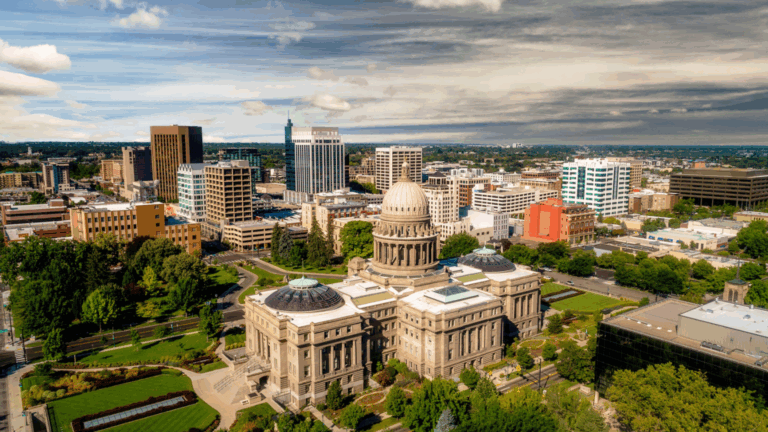 18 U.S. Cities Gaining Residents for a Reason—Quality of Life