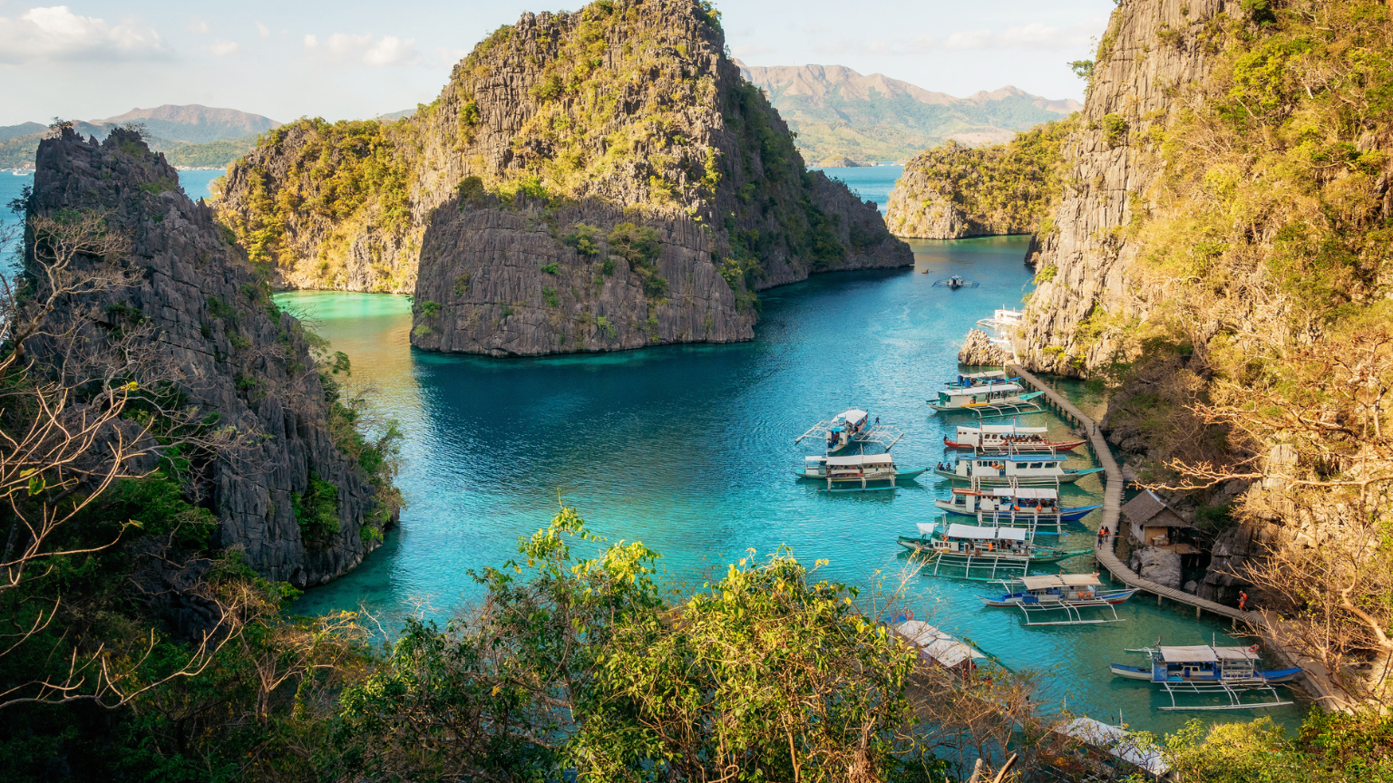 Warm Welcomes Await Americans in These 10 Countries