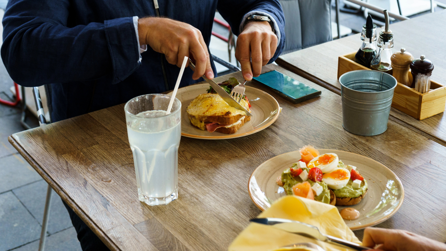 15 Countries with Epic Street Breakfast Culture