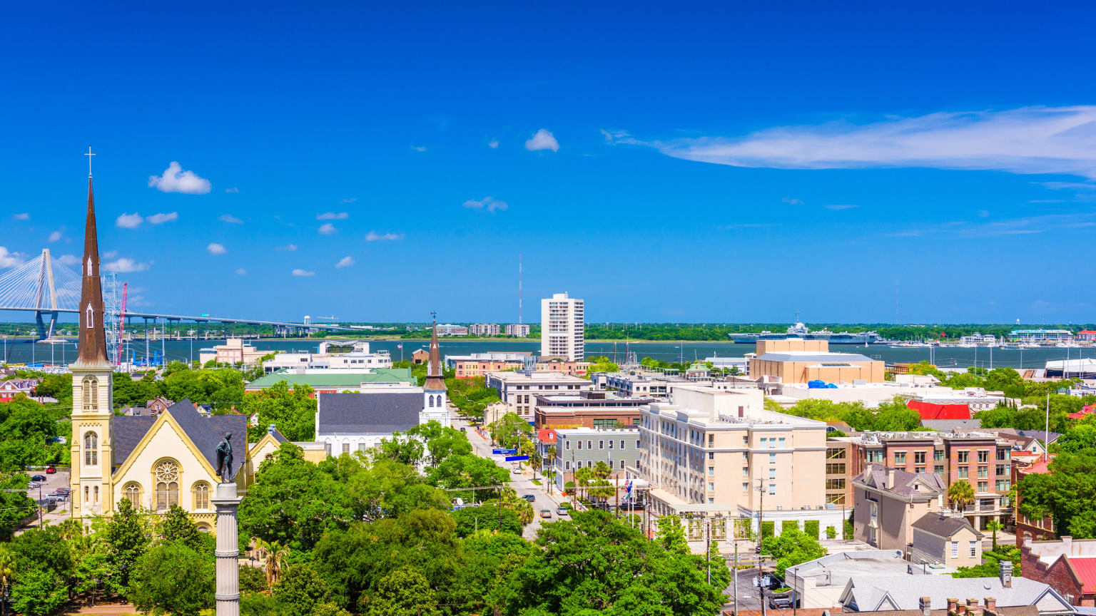 16 Stunning American Towns That Don’t Feel The Same Anymore