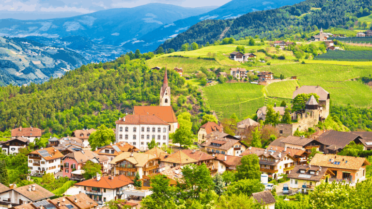 10 Fairytale Villages in Europe That Look Straight Out of a Movie