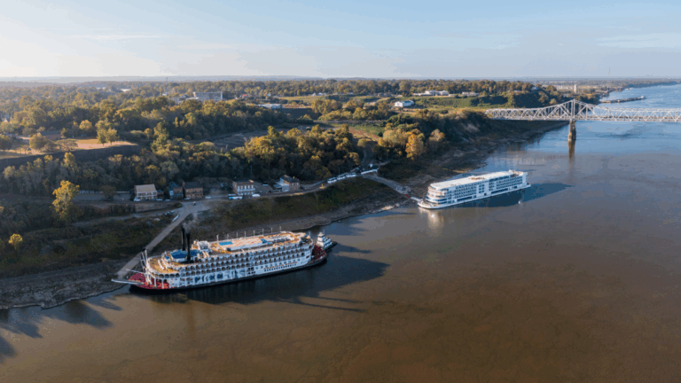 Natchez, Mississippi: From Hard History to Easygoing Riverfront Charm