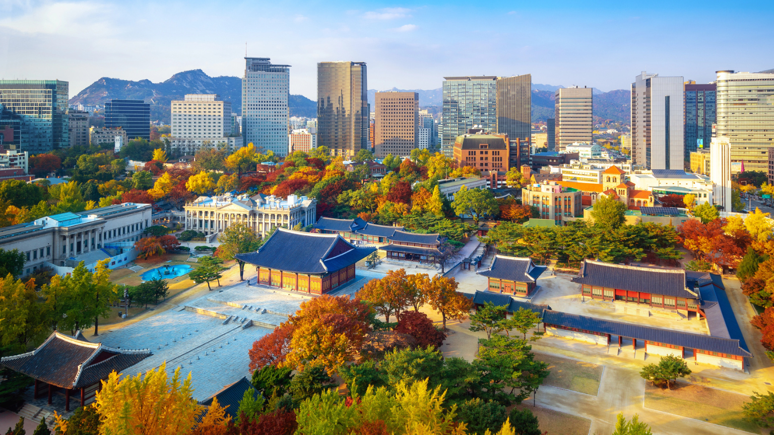 15 Cities That Are Perfect for Your First Solo Trip Abroad