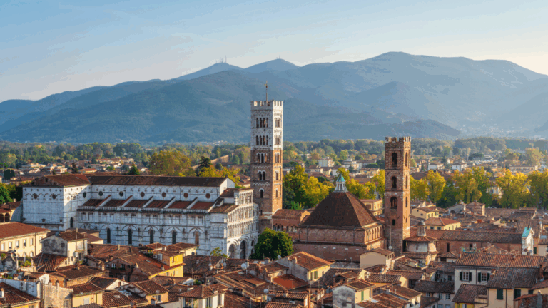 16 Tiny Towns Around the World With Spectacular Food Scenes