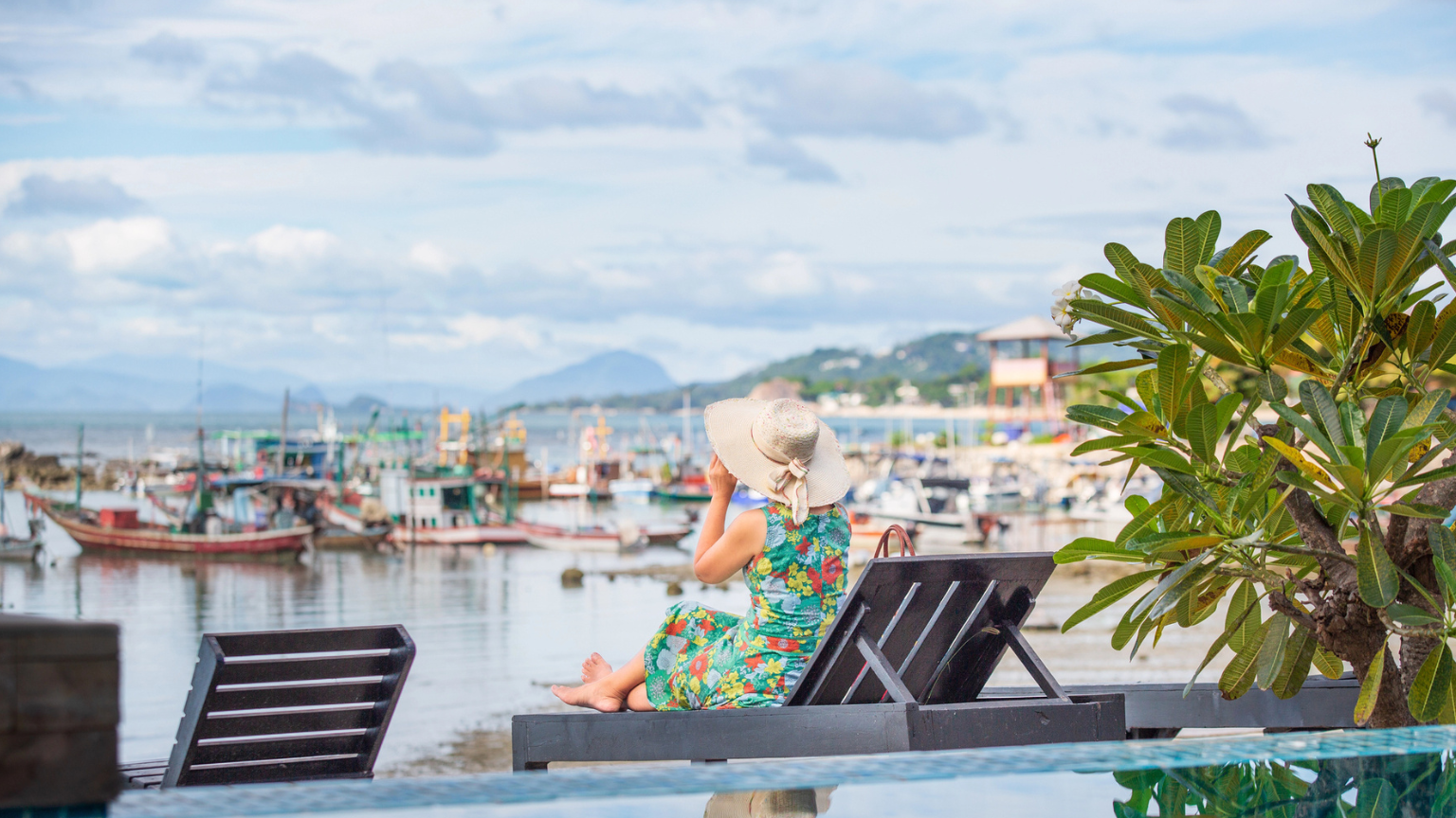 What Happens When You Stay in One Place for a Month Instead of Country-Hopping?