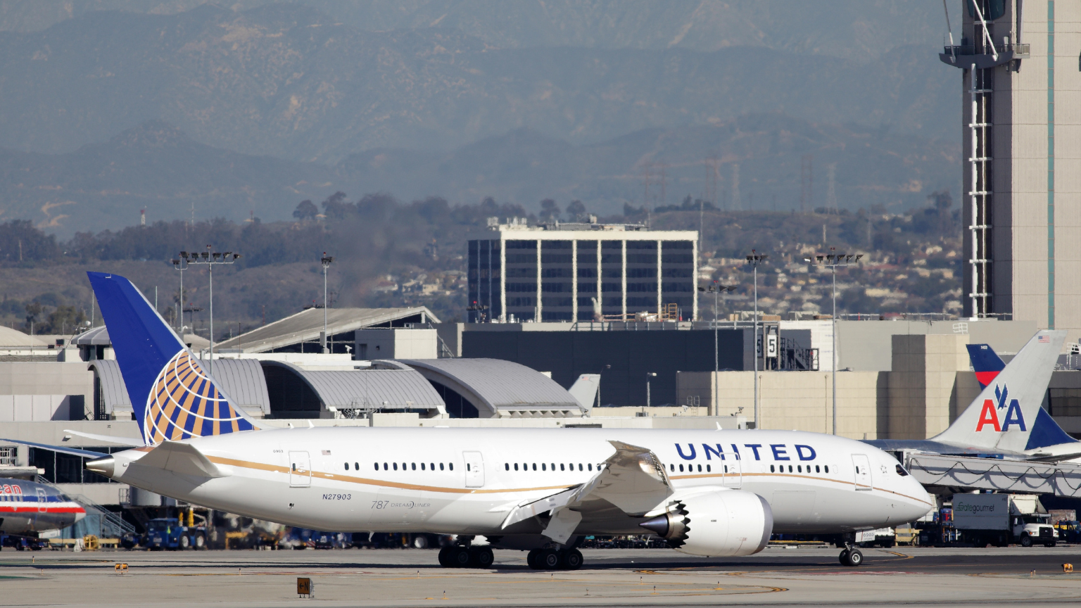 U.S. Issues Travel Warning for Thailand Cambodia Border Areas Amid Active Hostilities