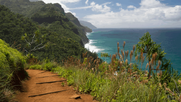 16 Warm Weather Hikes Perfect Before Summer Heat