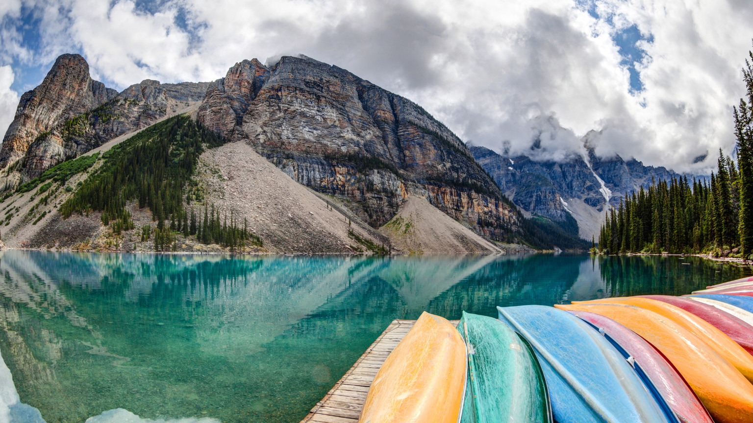 15 Mountain Lakes With Easy Kayak Rentals