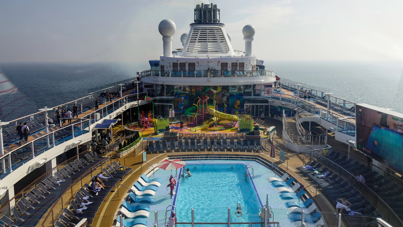 10 Reasons You Might Want to Cancel Your Cruise in 2026