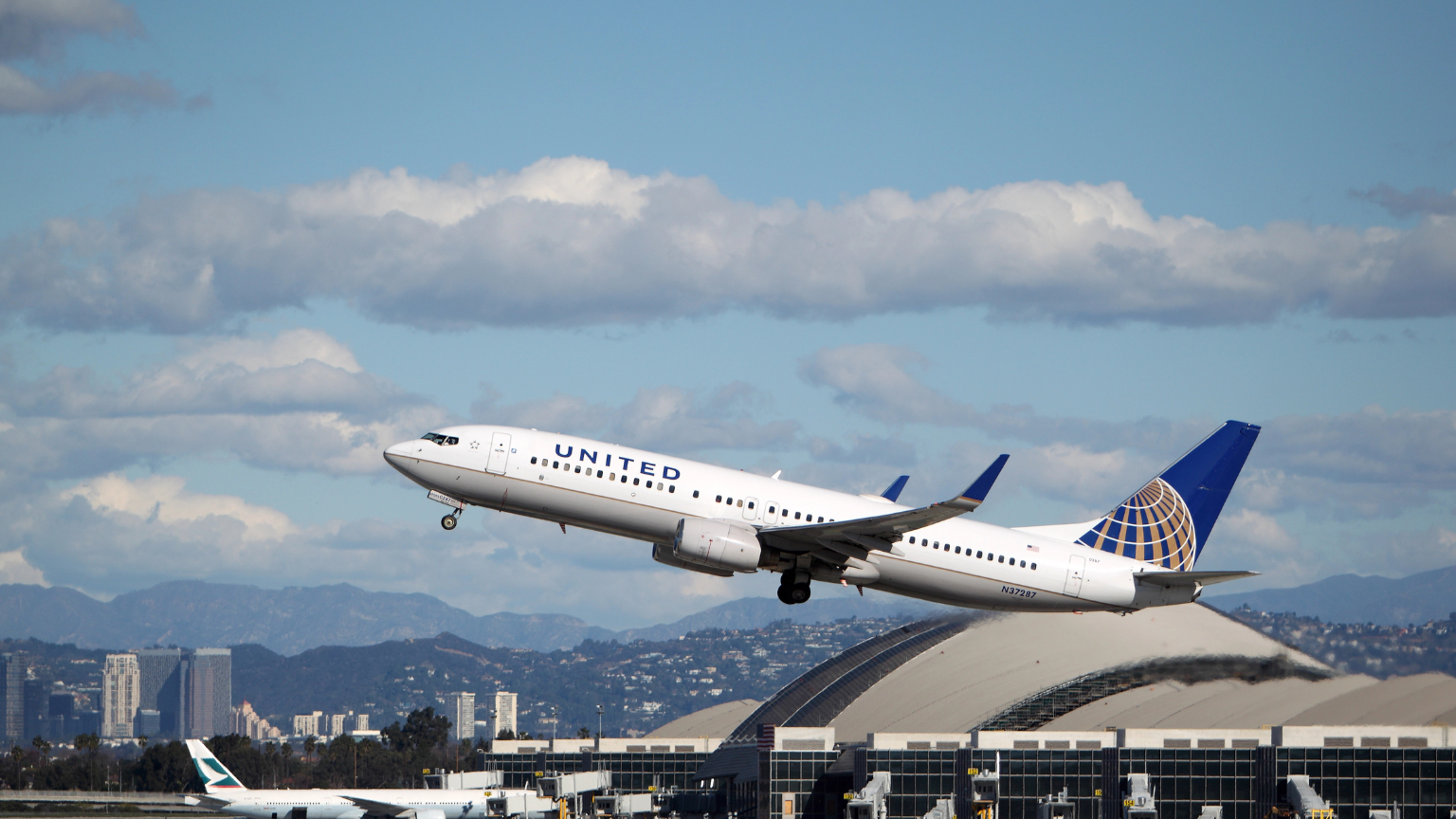 15 Reasons Flying Is More Frustrating Than It Used to Be