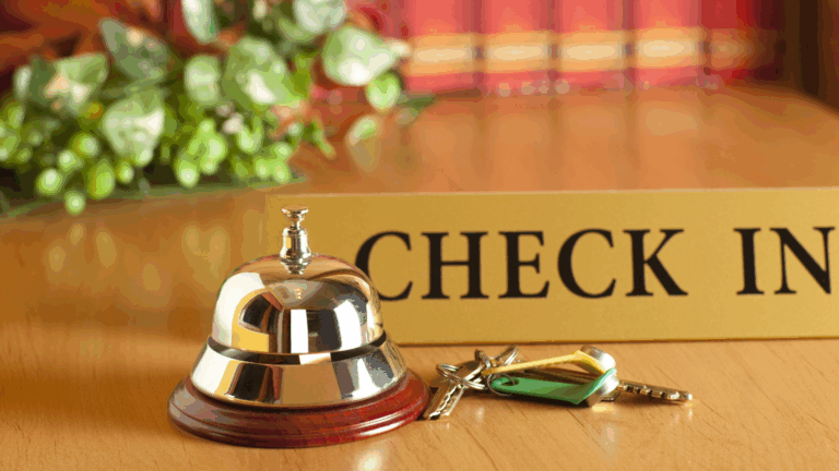 12 Hotel Red Flags That Experienced Travelers Always Check